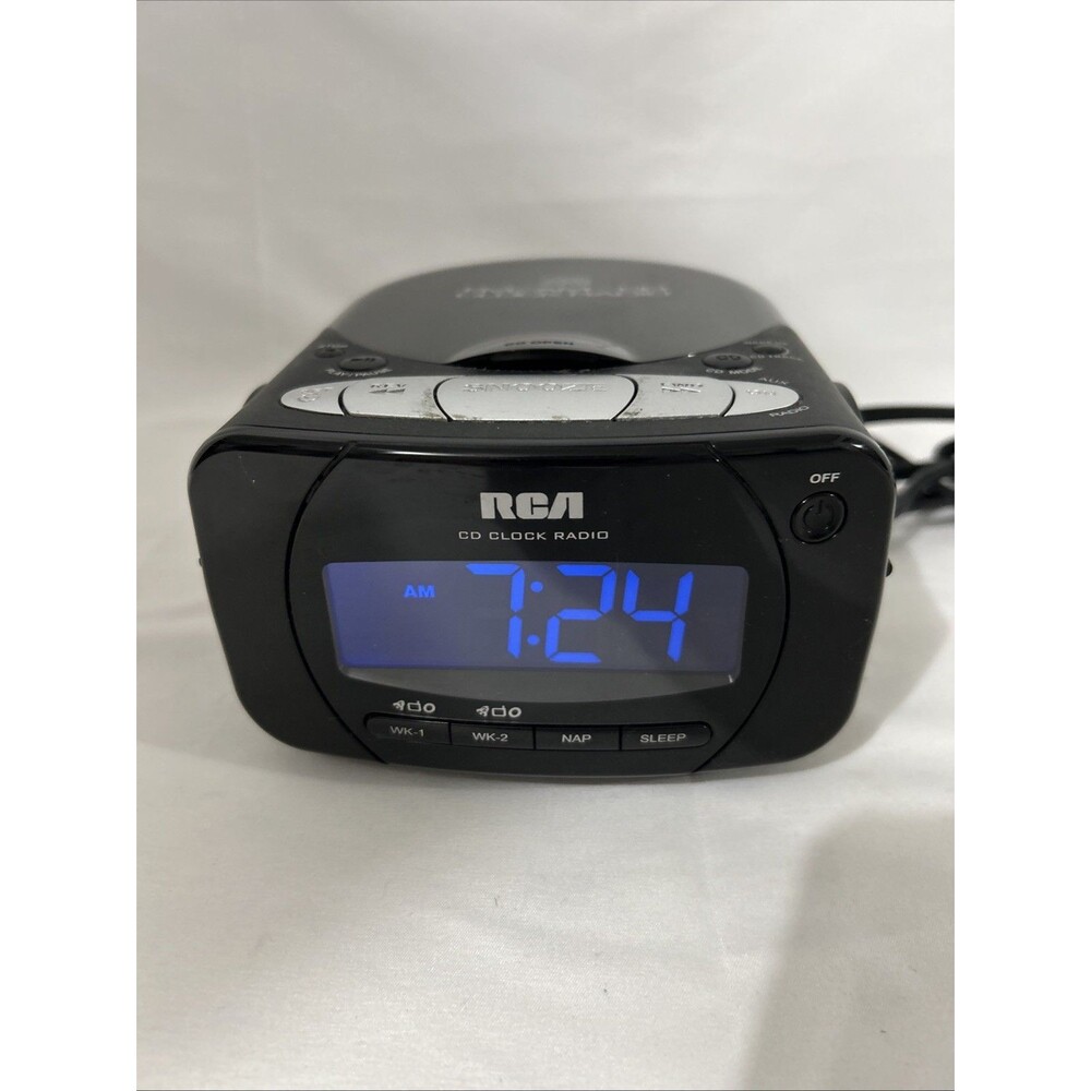 RCA Alarm Clock Radio CD Player RP5600A Battery Back Up AM FM WORKING